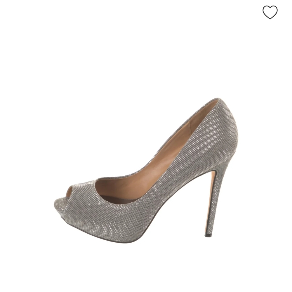 Badgley Mischka Elegant Silver Peep-Toe Pumps